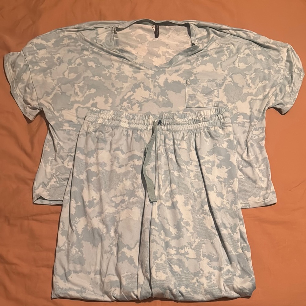 Pajama Set - light blue camo